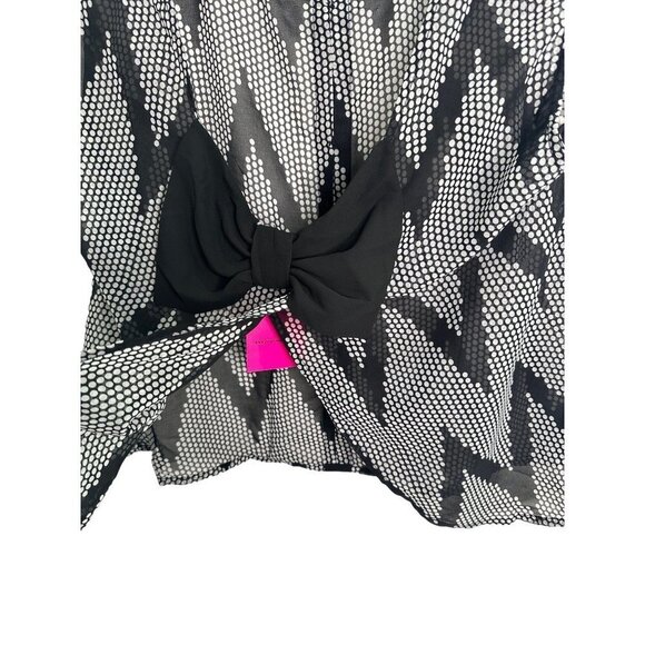 Womens Size Medium Heartsoul Black White Chevron Print Sleeveless Top - Picture 4 of 10